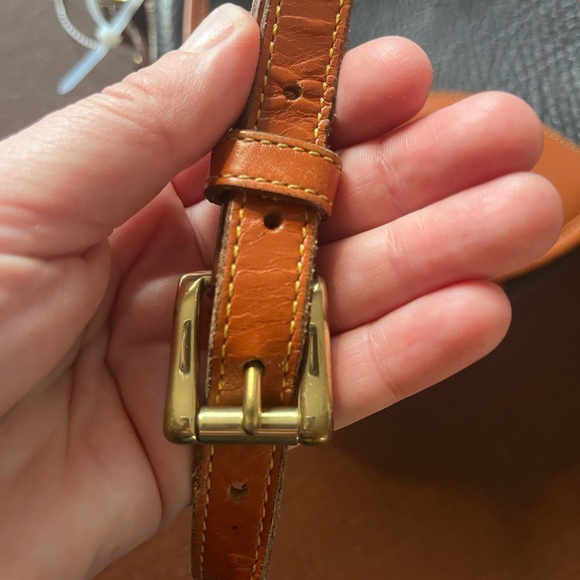 Vintage dooney & bourkey saddle bag - Picture 4 of 15